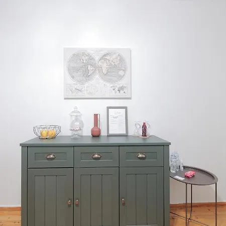 Apartment Uranus *